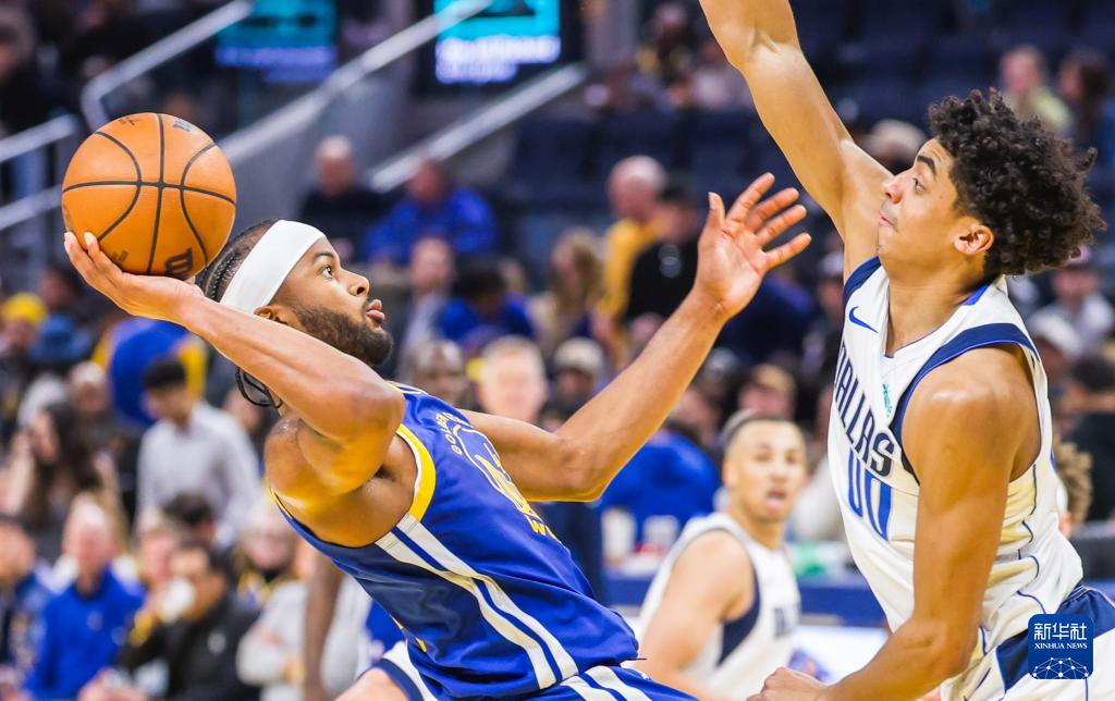 开云sports -包含NBA常规赛冲刺阶段再迎强敌，达拉斯独行侠豪取连胜，主帅态度——话题不断，细节决定成败的词条