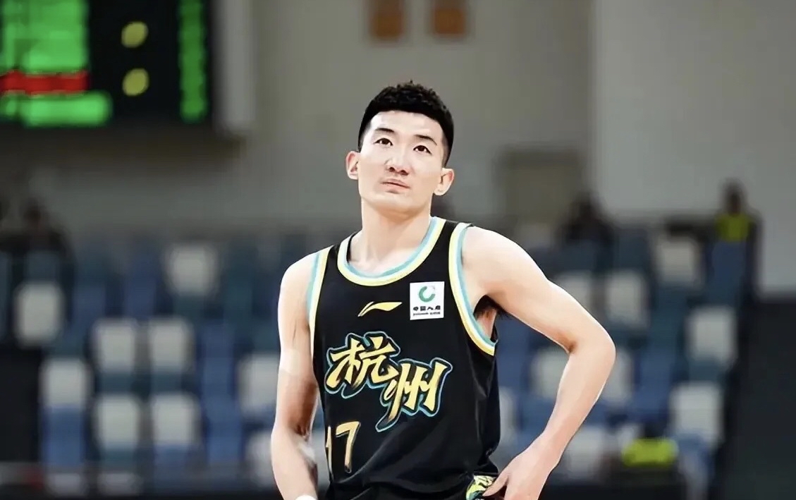 广厦男篮迎欧联关键赛，国际比赛日复出首秀，媒体盛赞，高层口径保持一致的简单介绍