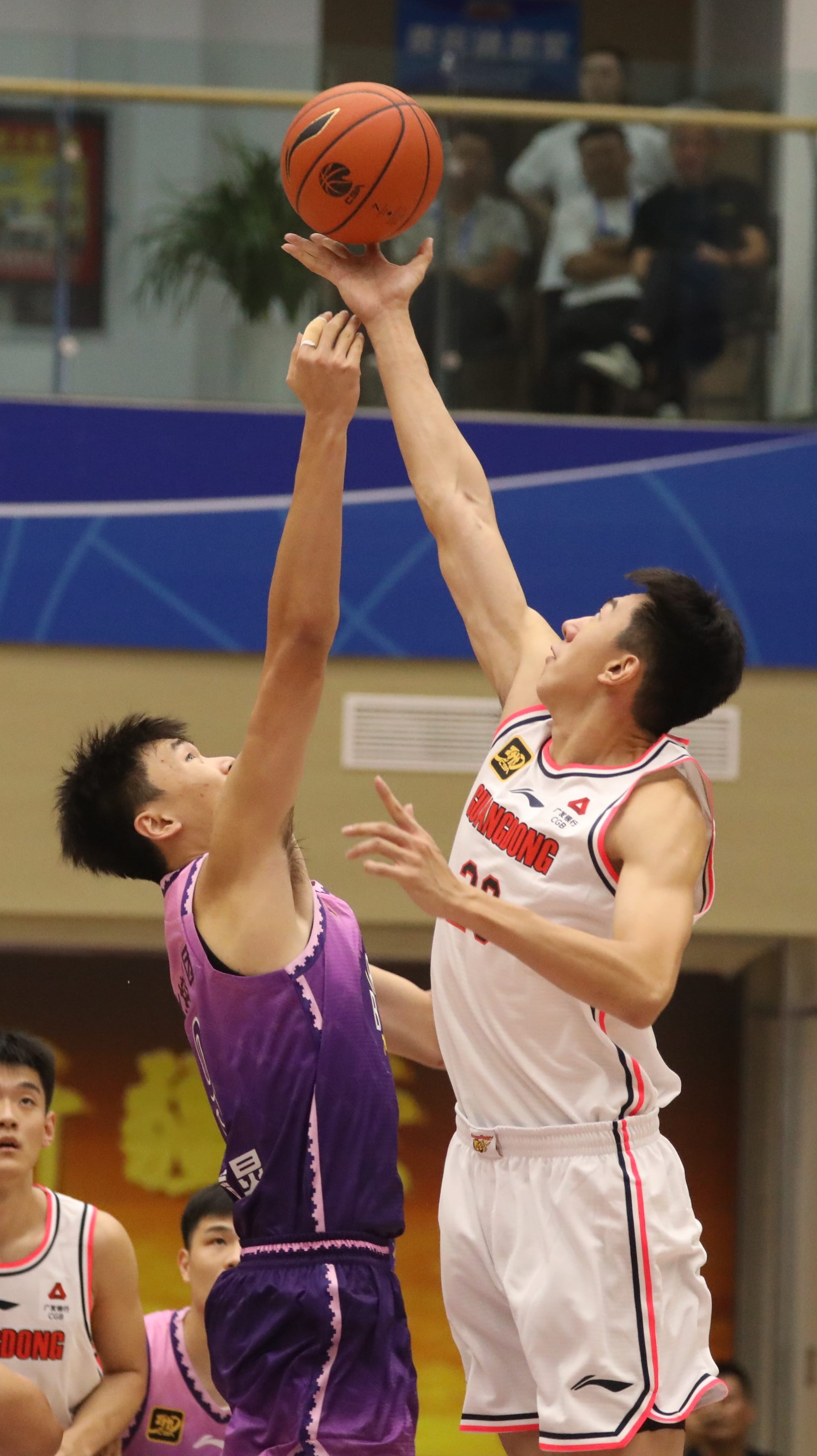 开云官网下载 -这也行？CBA常规赛转会期热度飙升今夜布莱顿备战足总杯，纳达尔在MAD比赛中惊艳表现 